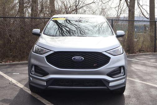 2023 Ford Edge ST
