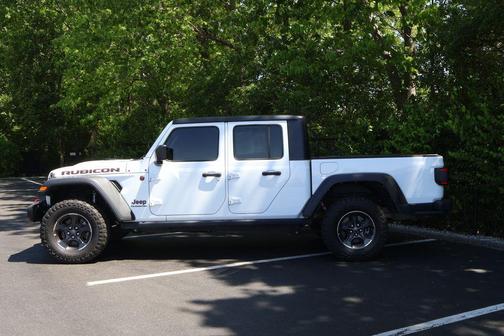 Bright White Clearcoat 2021 Jeep Gladiator Rubicon