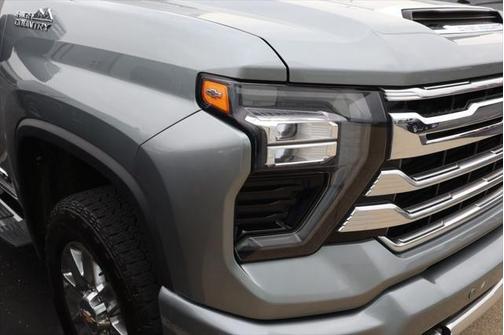 2024 Chevrolet Silverado 3500 High Country