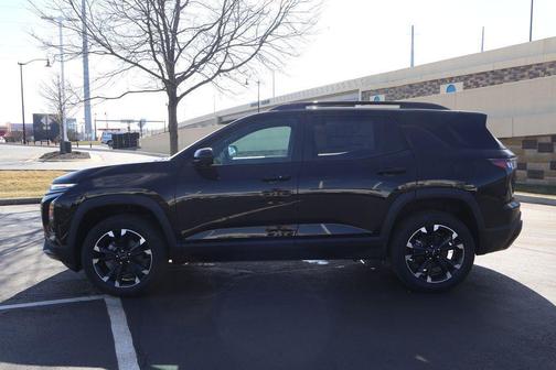 Mosaic Black Metallic 2026 Chevrolet Equinox FWD RS