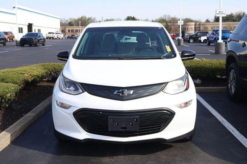 Summit White 2018 Chevrolet Bolt EV LT