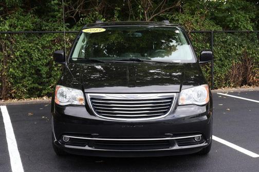 2013 Chrysler Town & Country Touring