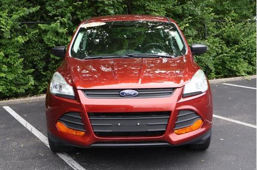 2014 Ford Escape S