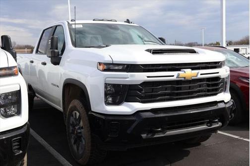 2025 Chevrolet Silverado 2500 Custom