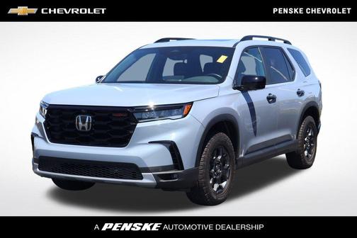 Sonic Gray Pearl 2025 Honda Pilot TrailSport