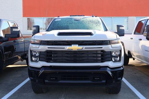 2026 Chevrolet Silverado 2500 Custom