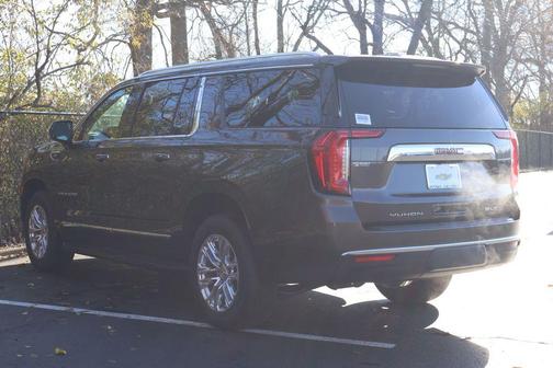 2021 GMC Yukon XL SLT