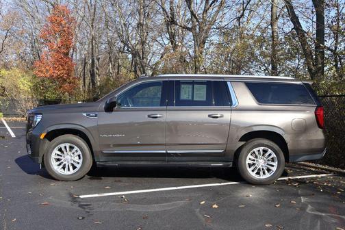2021 GMC Yukon XL SLT