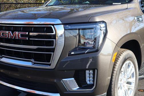 2021 GMC Yukon XL SLT