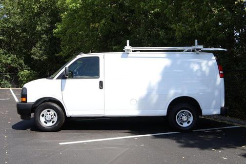 2021 Chevrolet Express 2500 RWD 2500 Regular Wheelbase WT
