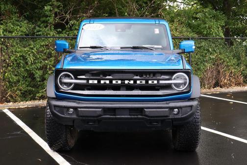 2023 Ford Bronco Outer Banks