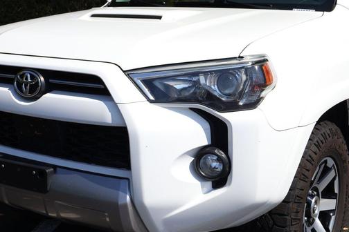 2020 Toyota 4Runner TRD Off Road