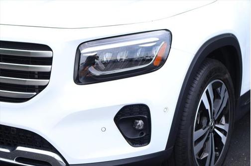 2024 Mercedes-Benz GLB 250 4MATIC