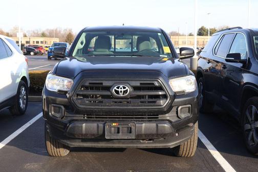2016 Toyota Tacoma SR
