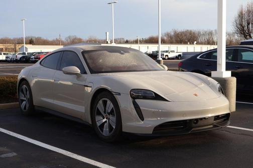 2022 Porsche Taycan Base