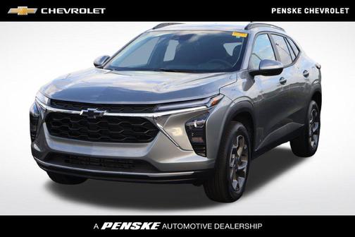 Sterling Gray Metallic 2025 Chevrolet Trax LT