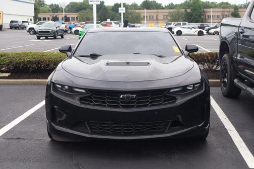 Black 2022 Chevrolet Camaro RWD Coupe LT1
