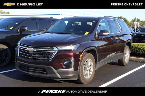 2023 Chevrolet Traverse LT Cloth