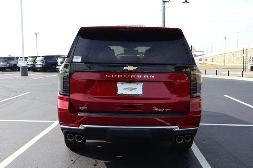 2025 Chevrolet Suburban Premier