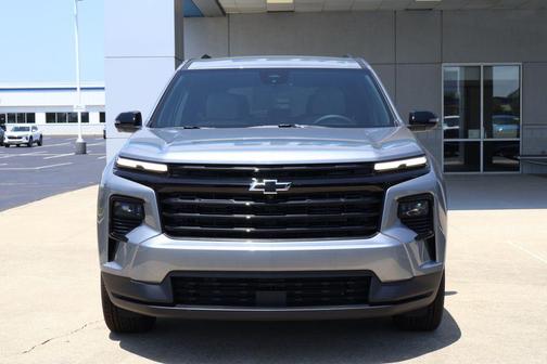 Sterling Gray Metallic 2026 Chevrolet Traverse LT