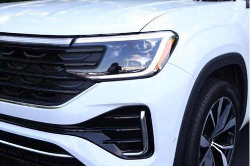 2024 Volkswagen Atlas 2.0T SEL Premium R-Line 4MOTION