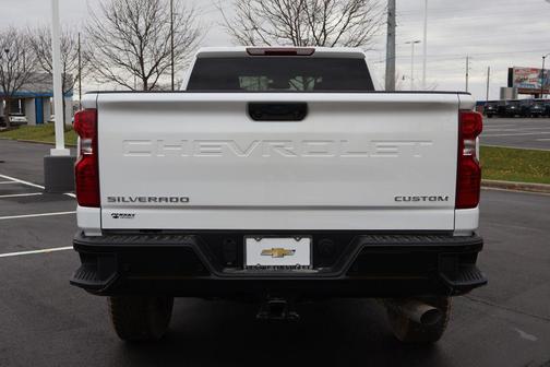 2026 Chevrolet Silverado 2500 Custom