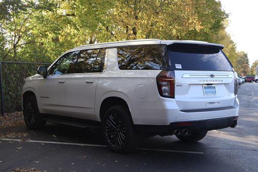2021 Chevrolet Suburban 4WD High Country