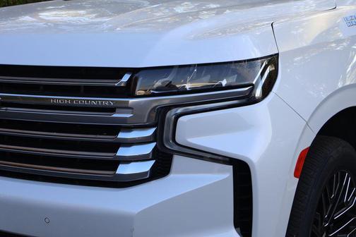 2021 Chevrolet Suburban 4WD High Country
