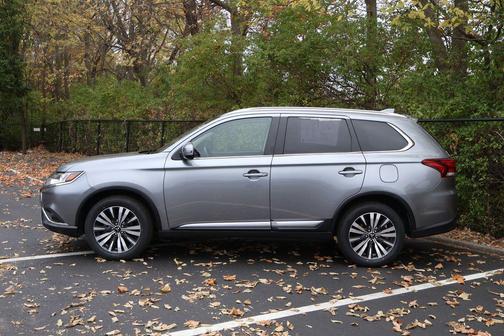 2020 Mitsubishi Outlander SEL