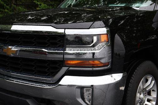 Black 2018 Chevrolet Silverado 1500 1LT