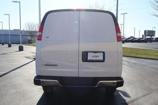 Summit White 2026 Chevrolet Express 2500 Work Van