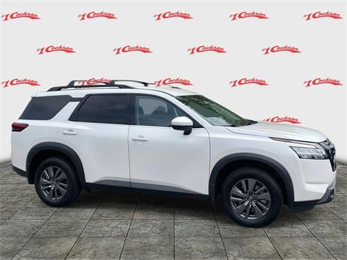 2022 Nissan Pathfinder SV 4WD