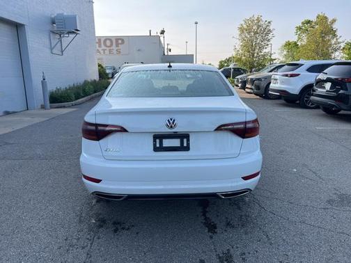 2019 Volkswagen Jetta 1.4T R-Line