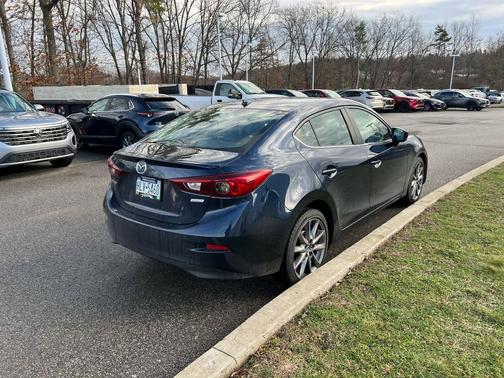 2018 Mazda Mazda3 Touring