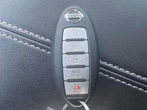 Scarlet Ember Tintcoat 2019 Nissan Altima 2.5 Platinum