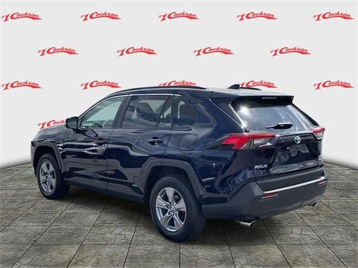 2022 Toyota RAV4 Hybrid XLE