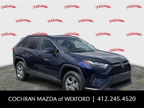 2022 Toyota RAV4 Hybrid XLE