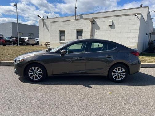 2016 Mazda Mazda3 i Touring