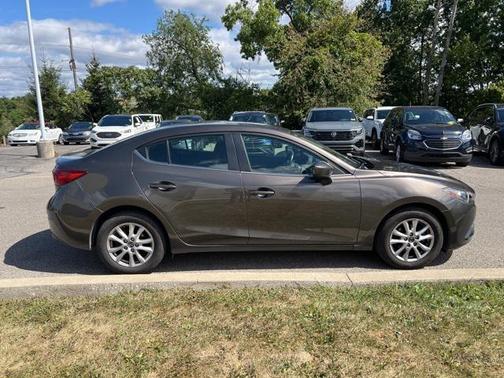 2016 Mazda Mazda3 i Touring