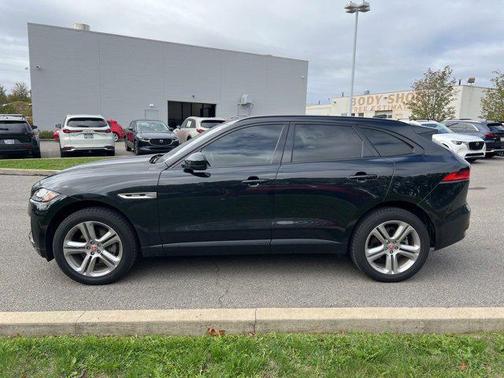 2019 Jaguar F-PACE 30t R-Sport