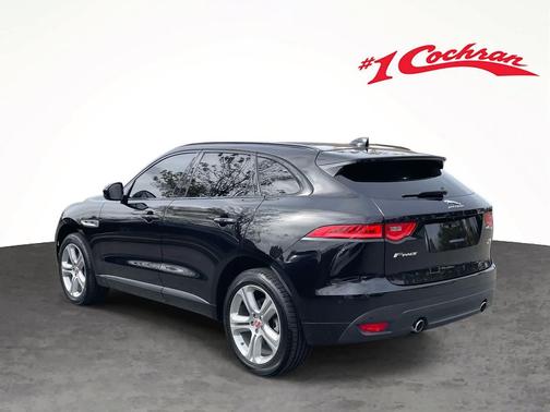 2019 Jaguar F-PACE 30t R-Sport