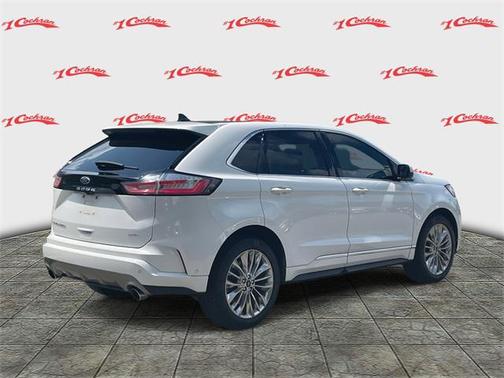 2021 Ford Edge Titanium