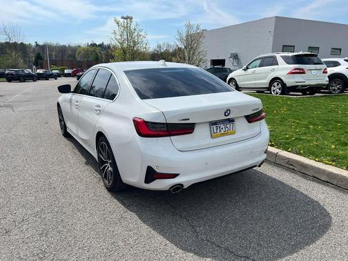 2021 BMW 330 xDrive