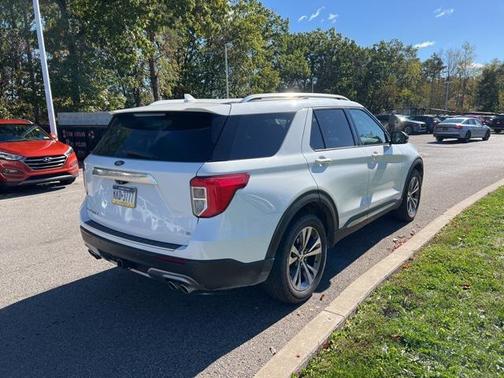 2020 Ford Explorer Platinum