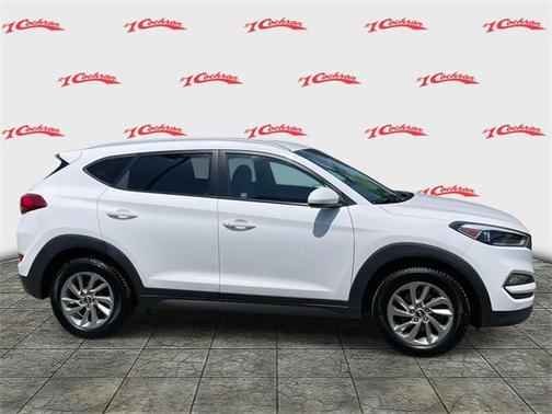 2016 Hyundai TUCSON SE
