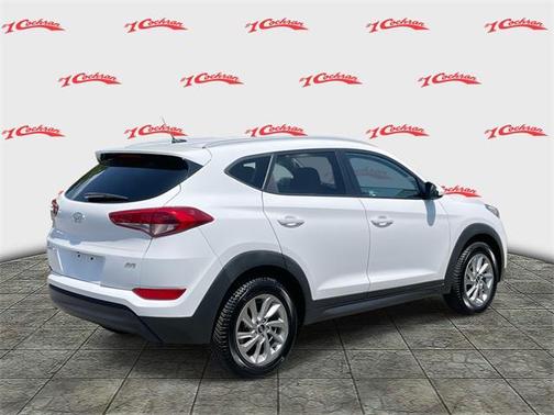 2016 Hyundai TUCSON SE