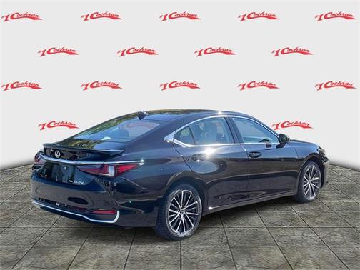 2024 Lexus ES 250 Base