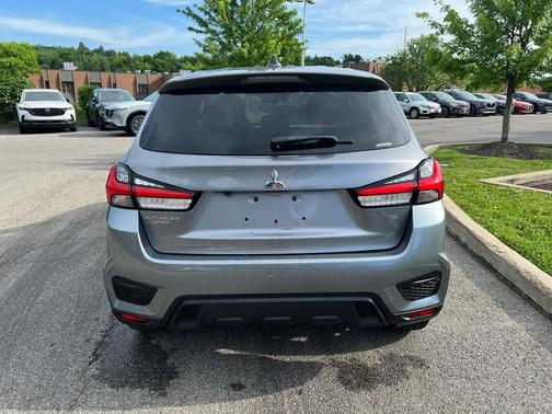 Mercury Gray Metallic 2021 Mitsubishi Outlander Sport SE