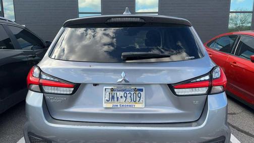 Mercury Gray Metallic 2021 Mitsubishi Outlander Sport SE