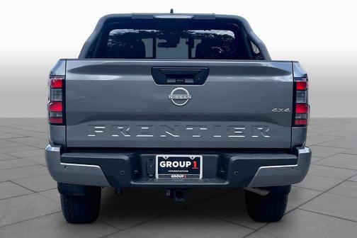 Gun Metallic 2025 Nissan Frontier SV